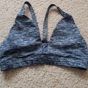 Sports bra